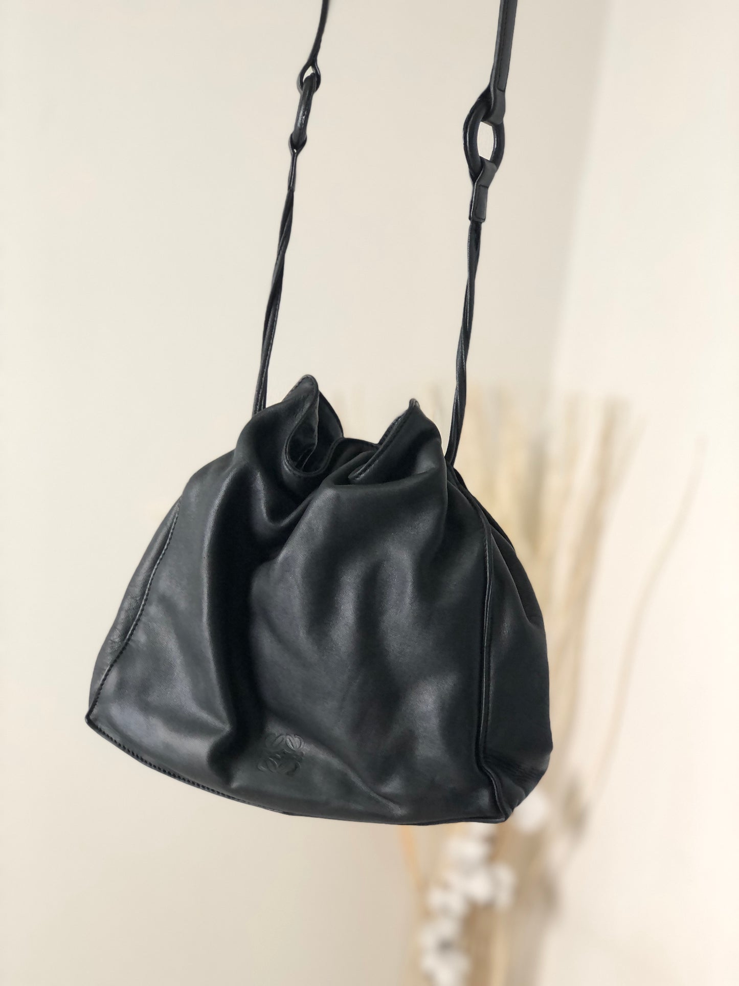 LOEWE Anagram Leather Drawstring Shoulder bag Black Vintage x4arek