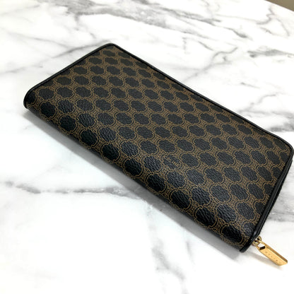 CELINE Macadam logo wallet purse black Accessory Vintage Old celine ua6yb2