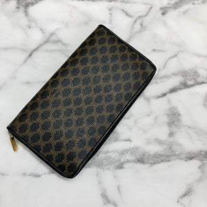 CELINE Macadam logo wallet purse black Accessory Vintage Old celine ua6yb2