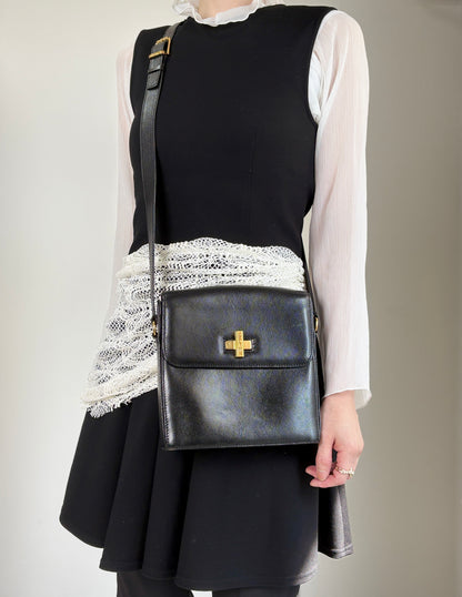 CELINE Turn Lock Shoulder bag Black Vintage txhccr