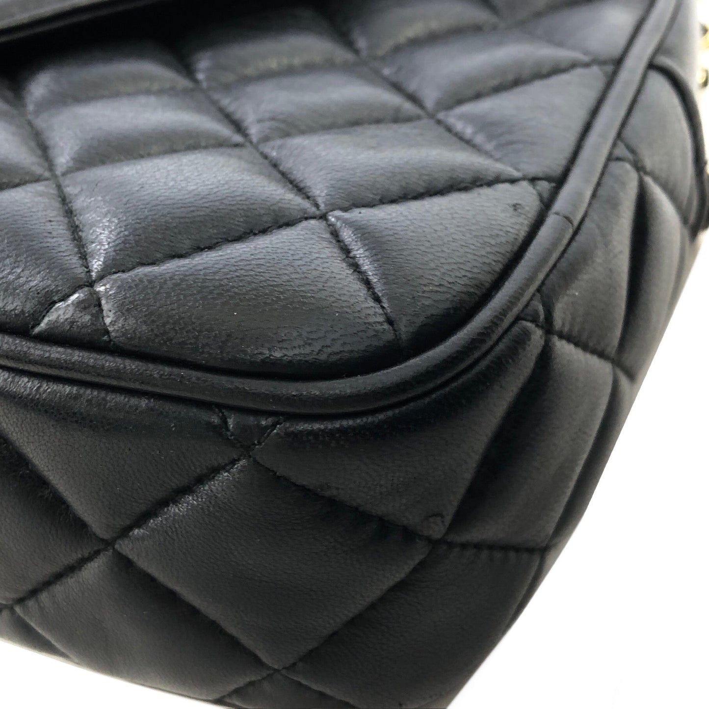 GIVENCHY Logo Quilted Tassel Leather Chain Shoulder bag Black Vintage Old ahvesn