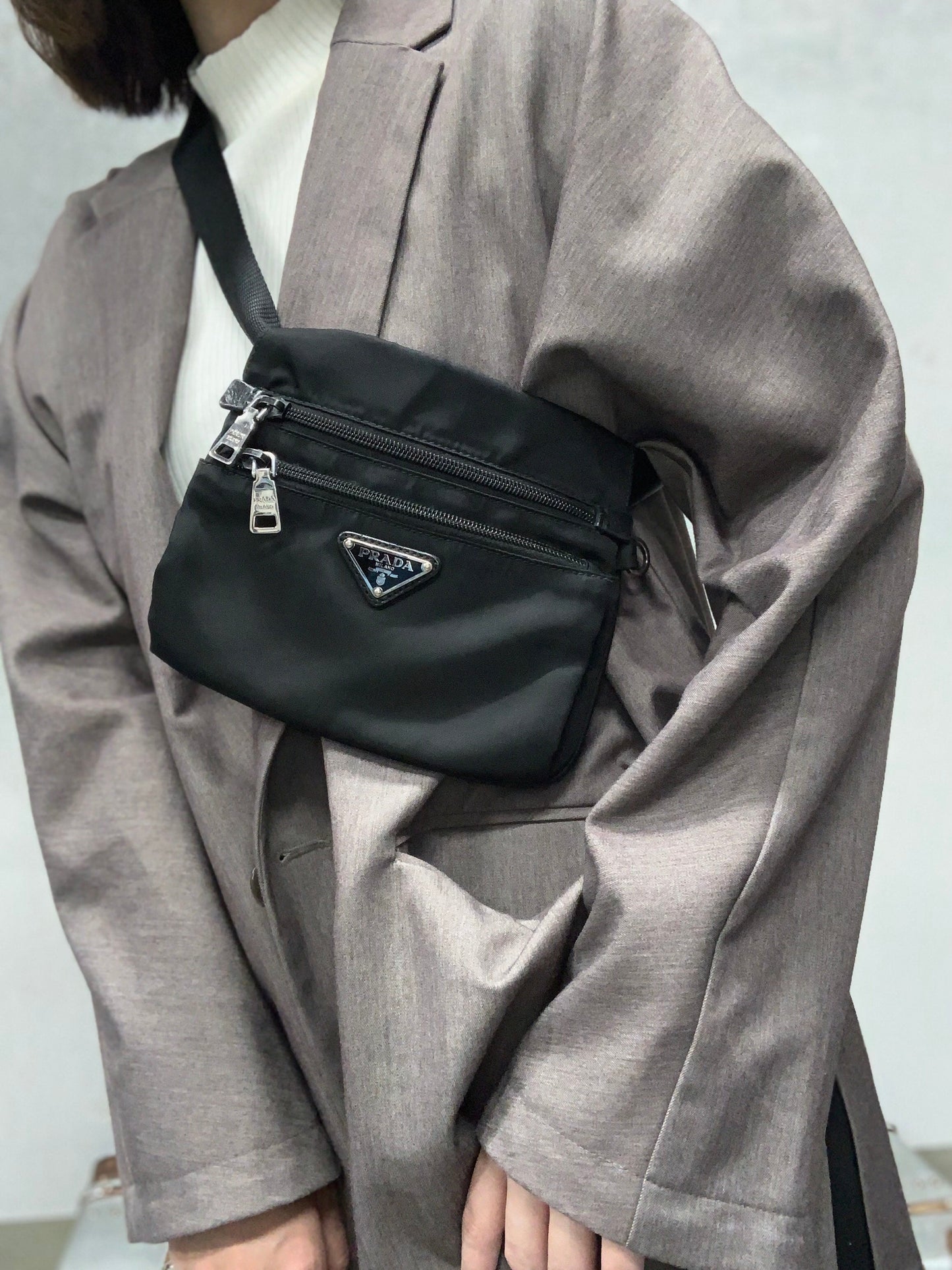 PRADA Triangle logo Nylon Waist bag Black Vintage sh566s