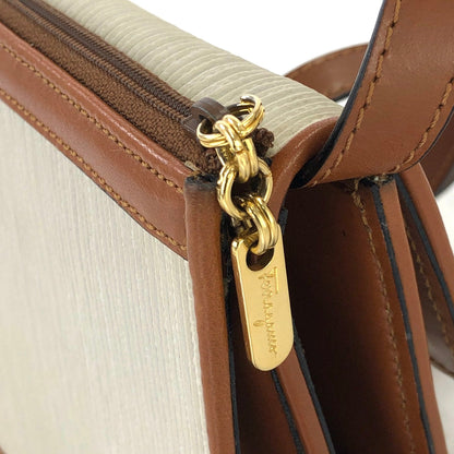 Salvatore Ferragamo Logo Shoulder bag White Vintage Old mk5mmu