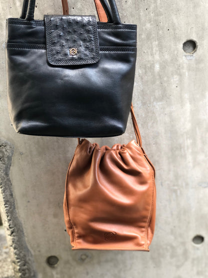 LOEWE Anagram Ostrich Handbag Black Vintage Old 6phzi2