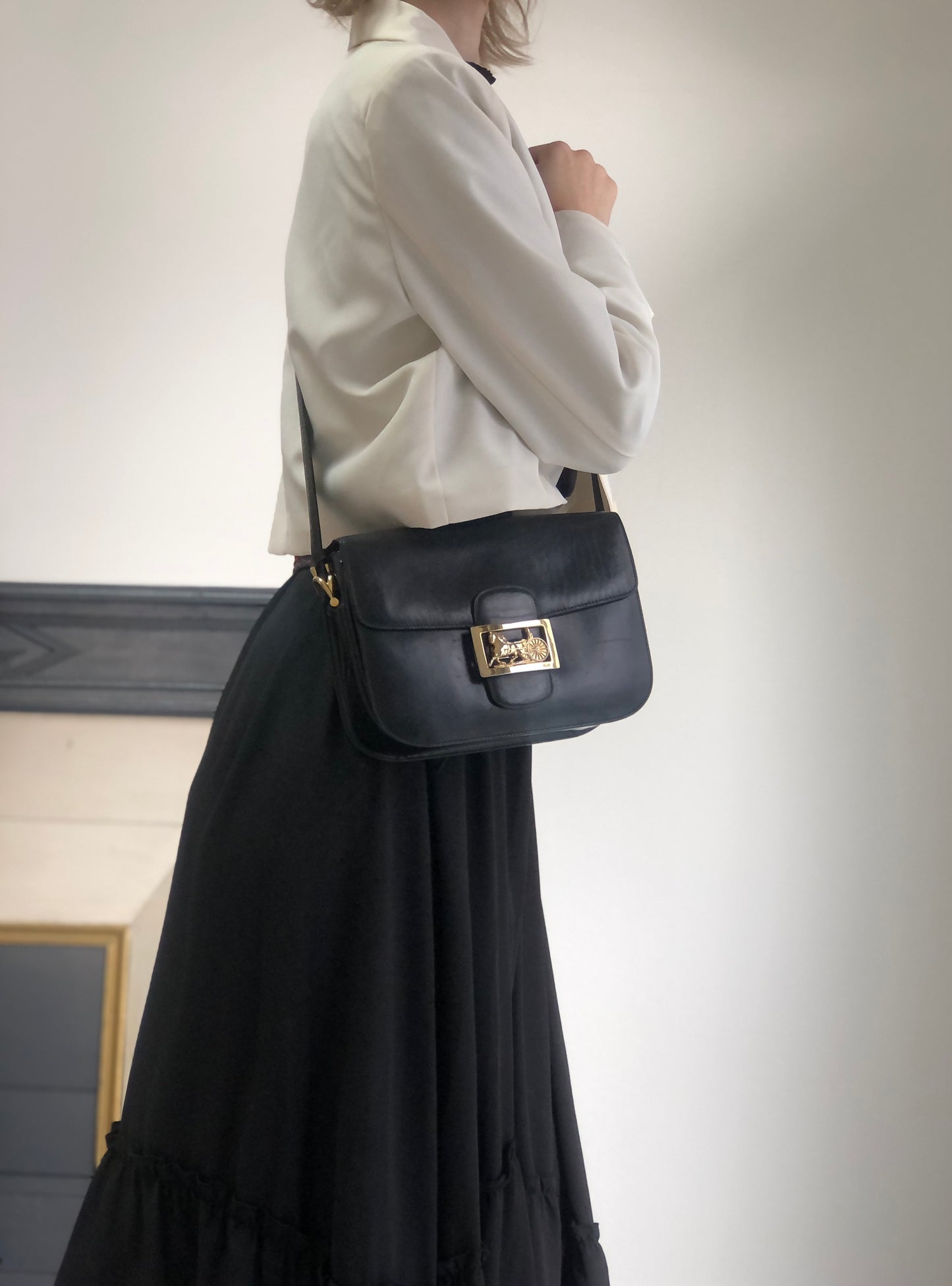 CELINE Horse Carriage Crossbody Shoulder bag Black Vintage mimnwz