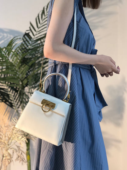 Salvatore Ferragamo Gancini Kelly 單肩包 手提包 皮革 白色 4cas4n
