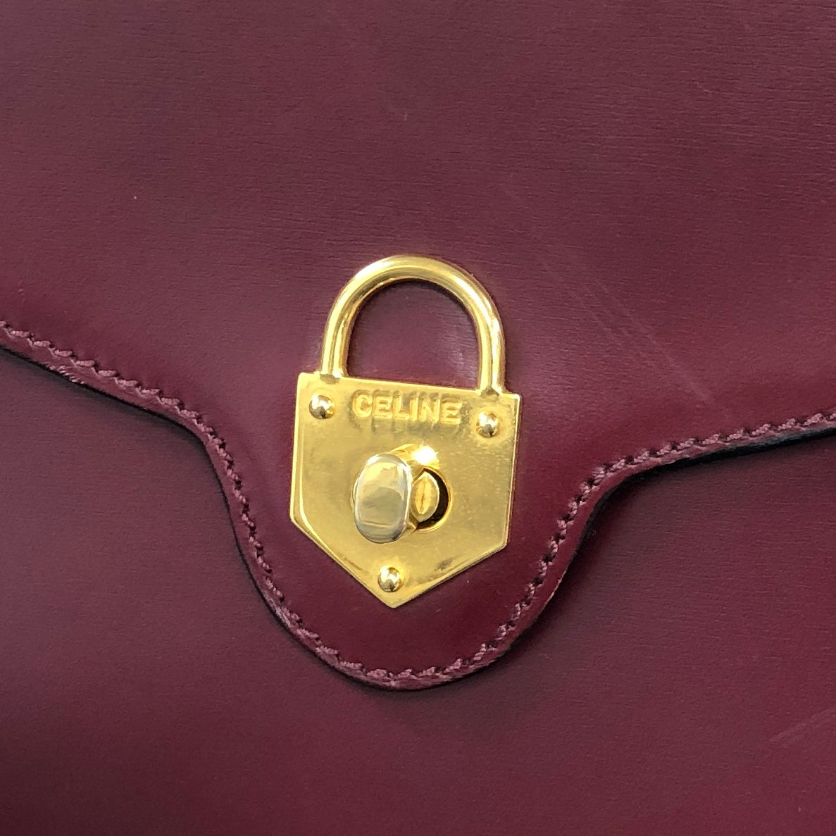 CELINE Padlock Leather Crossbody Shoulder bag Bordeaux Vintage 28epaz