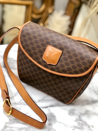 CELINE Macadam Blason Flap Shoulder Bag Brown Vintage Old Celine xdywau