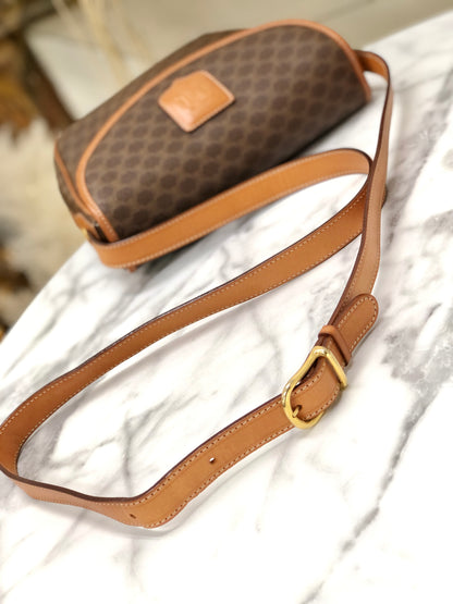 CELINE Macadam Blason Flap Shoulder Bag Brown Vintage Old Celine xdywau