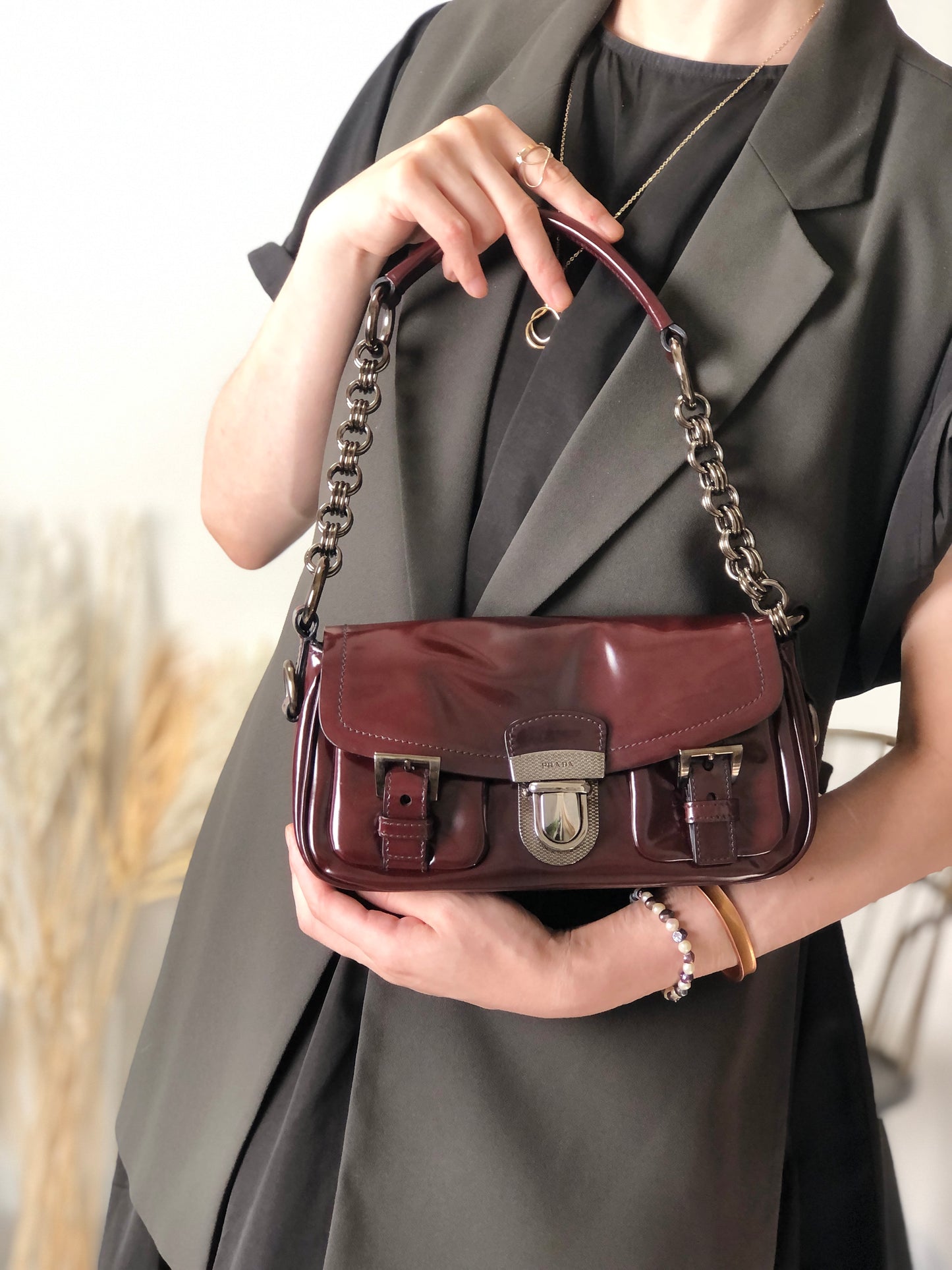 PRADA 前扣單肩包 棕色 復古 j5mn5d