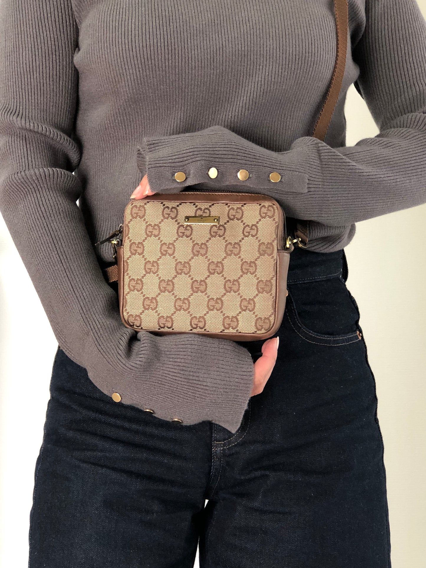 GUCCI GG Canvas Shoulder bag Brown Vintage 2hrrun