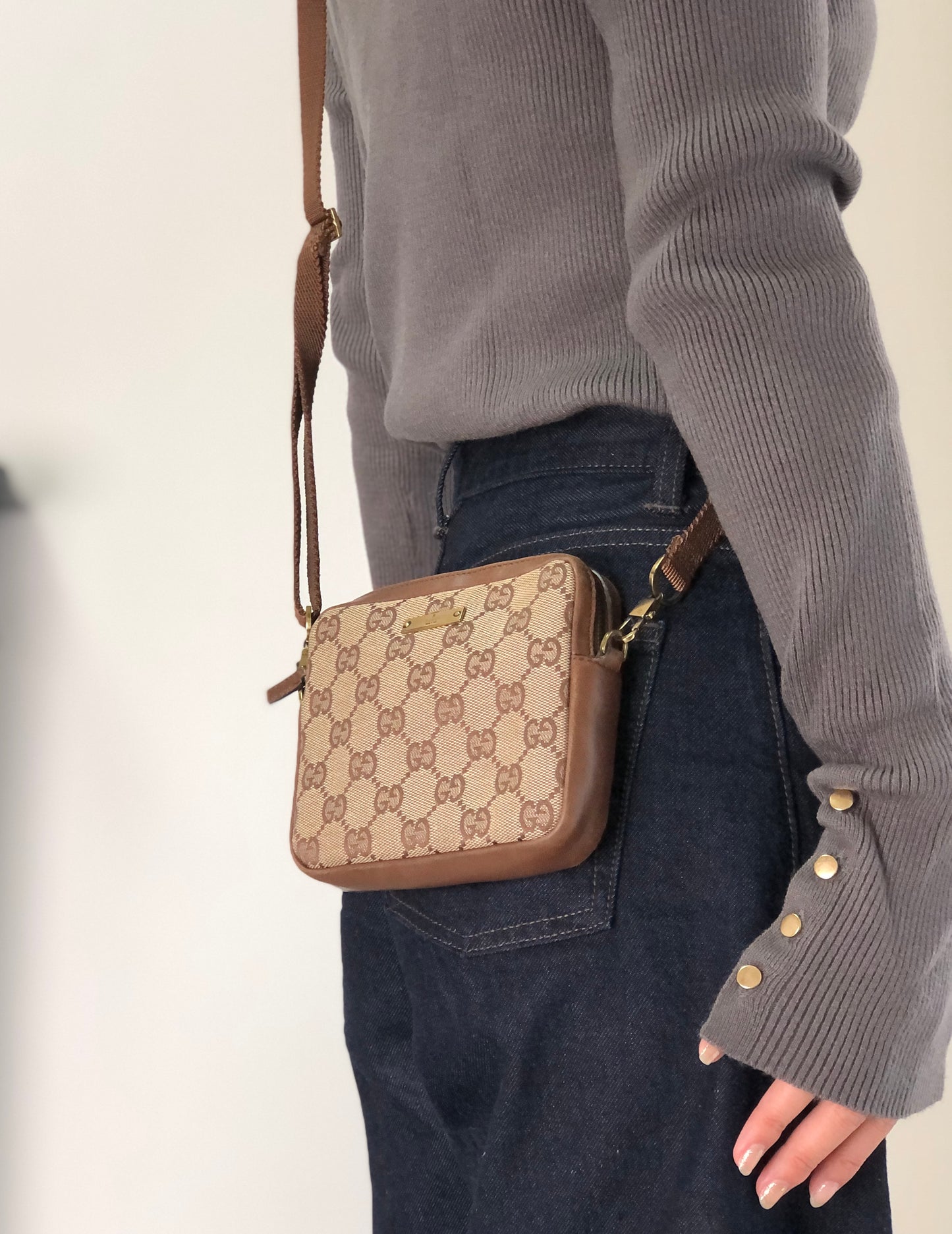 GUCCI GG Canvas Shoulder bag Brown Vintage 2hrrun