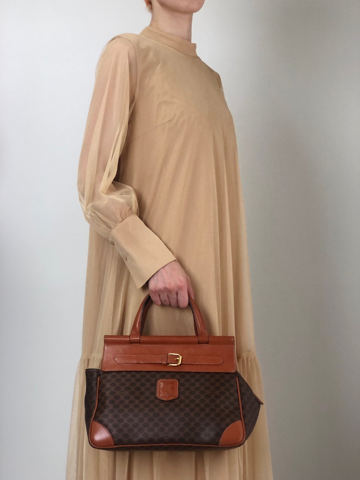 CELINE Macadam Blason Front Buckle Handbag Brown Vintage kaare7