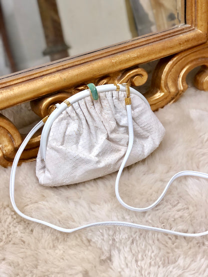 GUCCI Lizard Clasp White Shoulder Bag Vintage Old avni3e