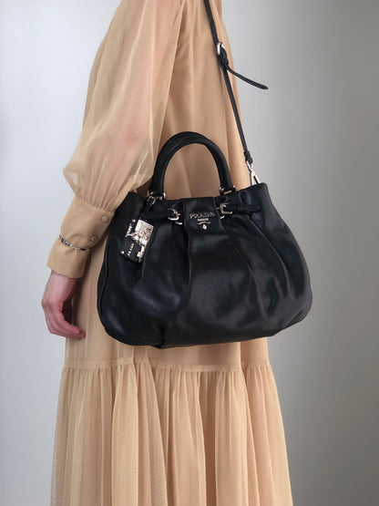 PRADA Logo Two-way Handbag Shoulder bag Black Vintage guwiir