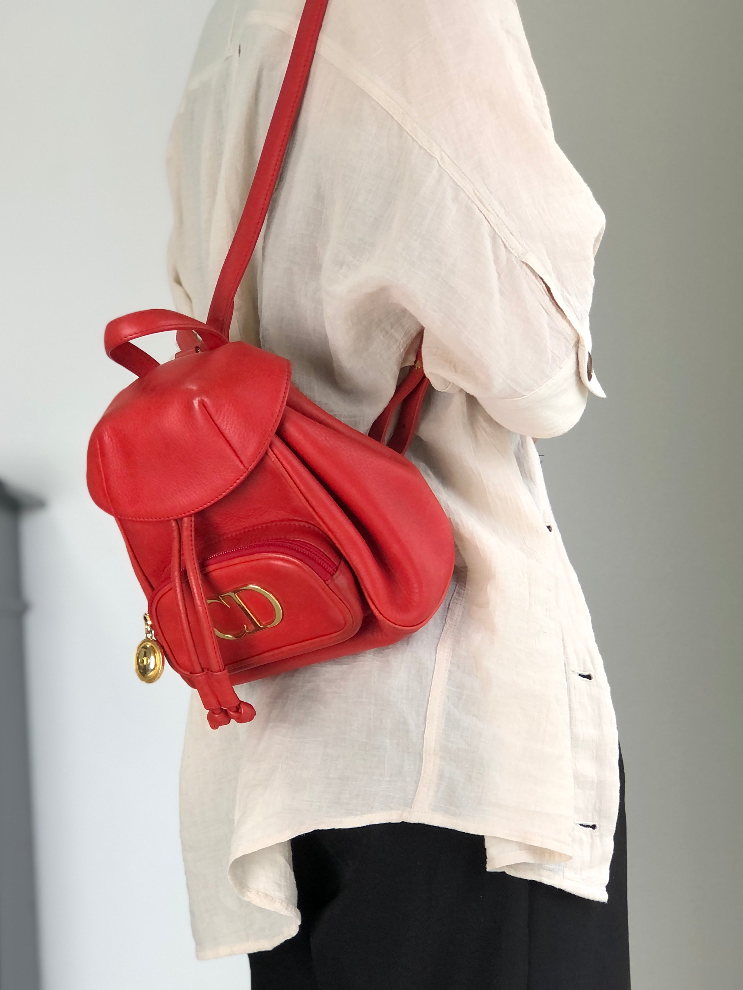 Christian Dior CD Logo Backpack Red Vintage pz728i – VintageShop solo