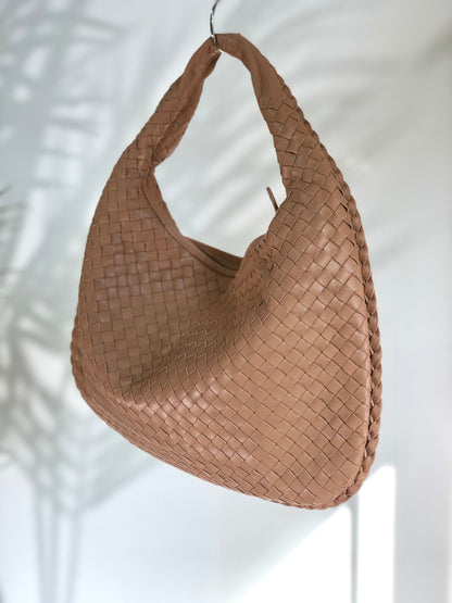 Bottega Veneta Jodie leather quilted hobo Shoulder bag Beige Vintage Old saetdy