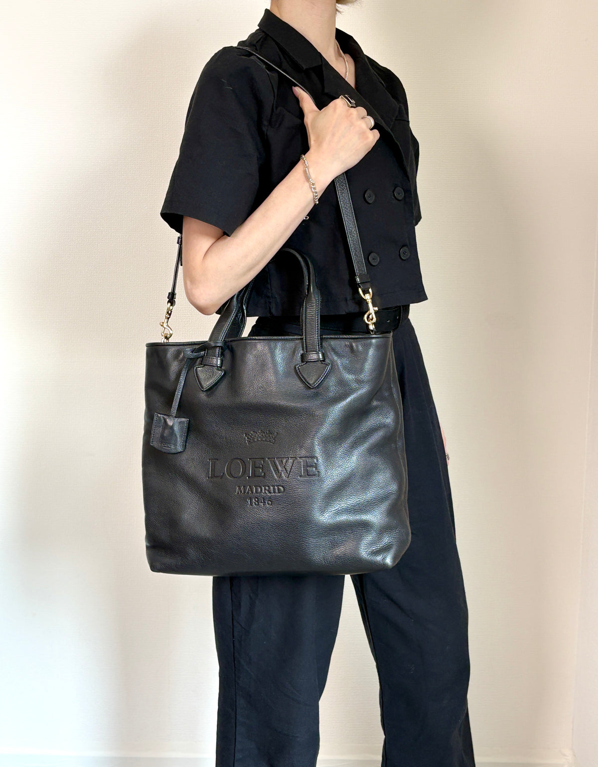 LOEWE Logo Embossed Two-way Handbag Shoulder bag Black Vintage m3sbja