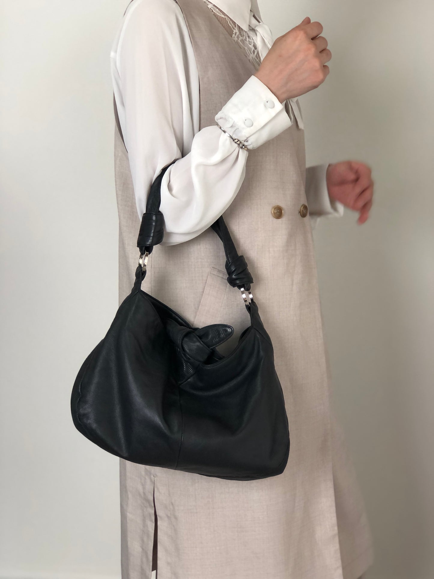 LOEWE Anagram Shoulder bag Hobobag Black Vintage 4gd3uv