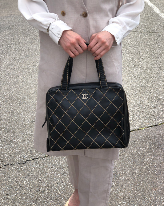 CHANEL Coco Mark Handbag Black Vintage 7rdz2w