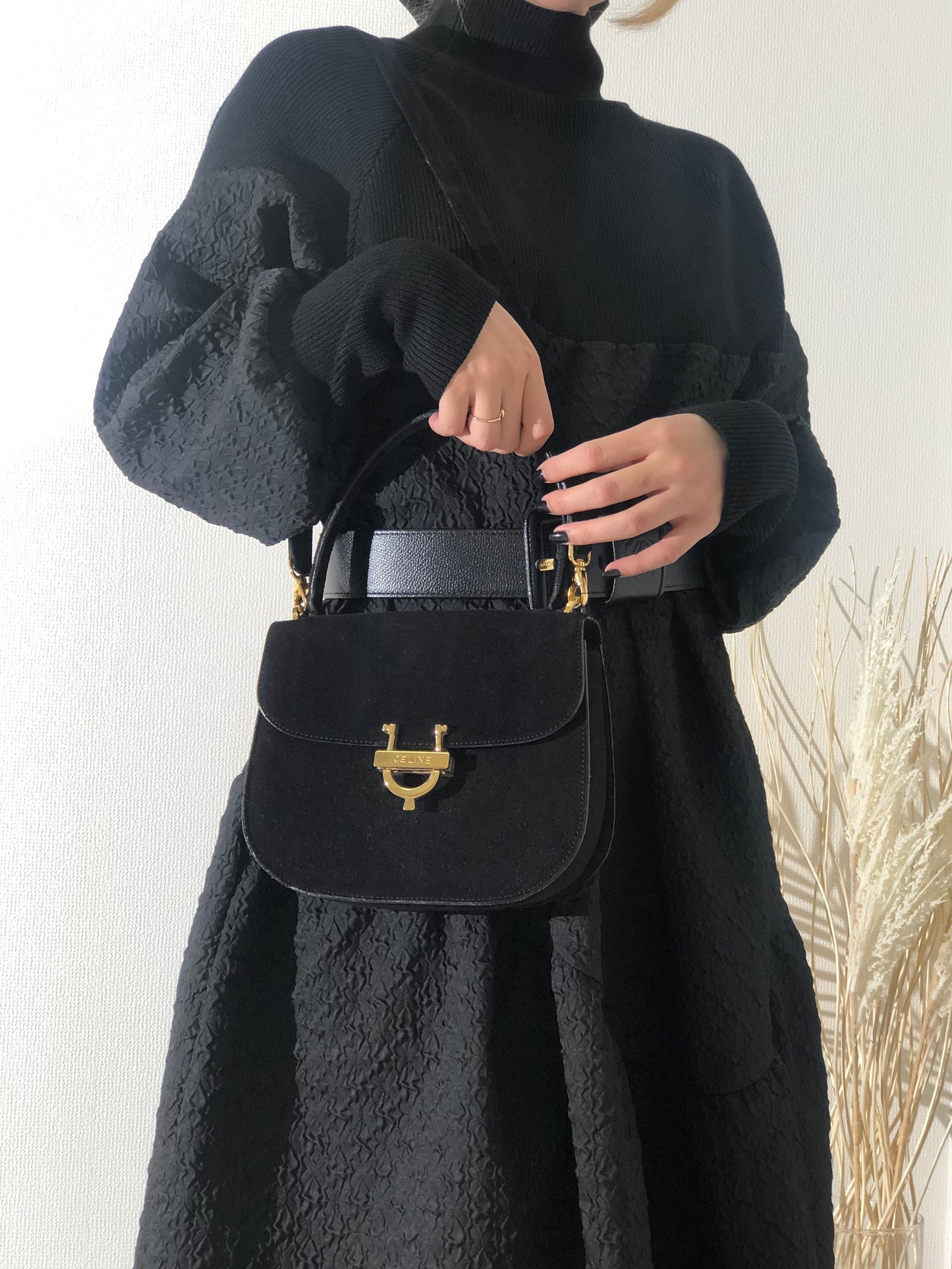 CELINE Horseshoe Suede Leather Two-way Handbag Shoulder bag Black Vintage 47tmub