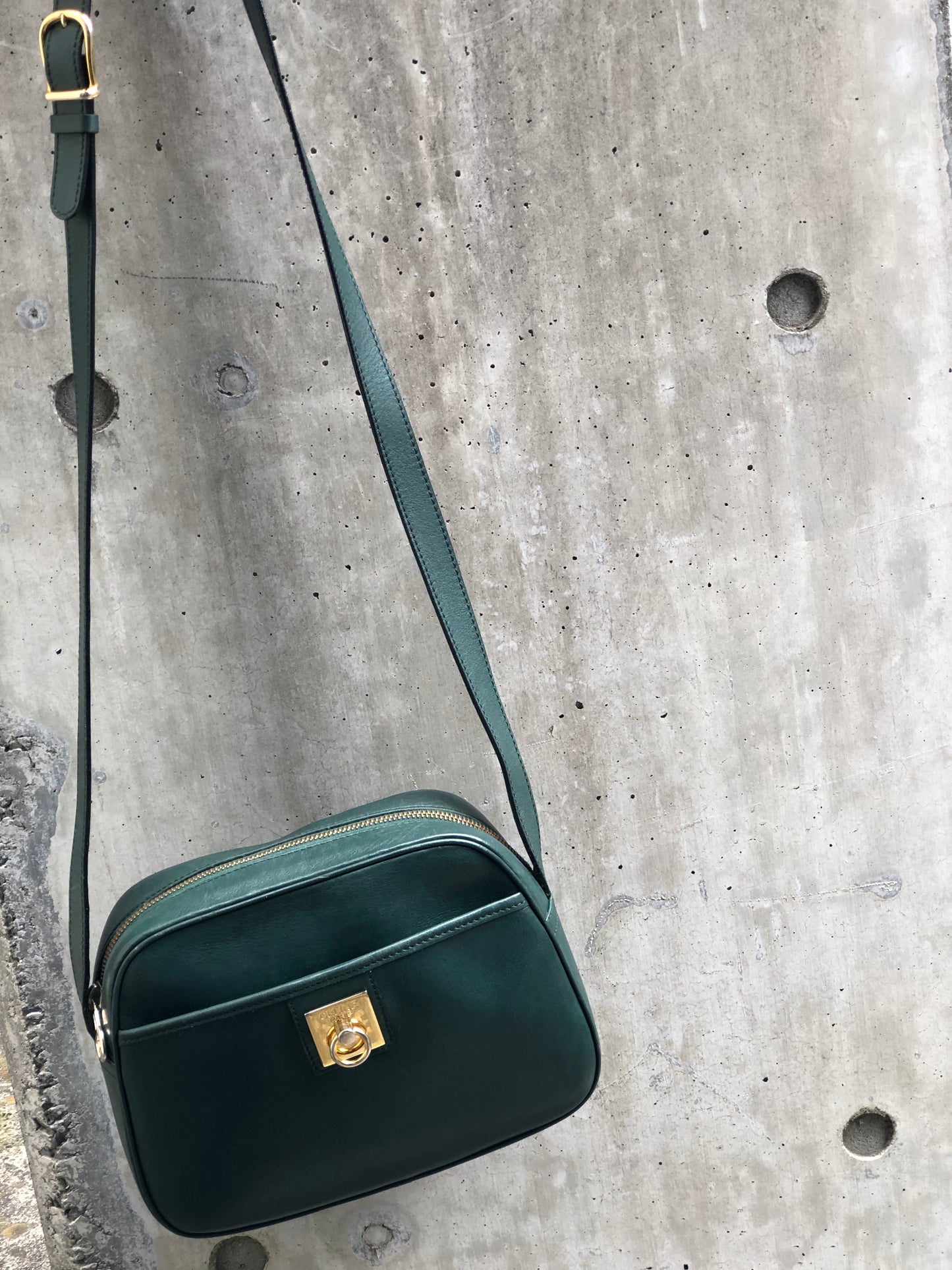 CELINE Gancini Leather Crossbody Shoulderbag Green Vintage Old celine sc877m