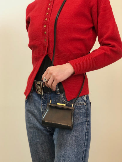 GUCCI Logo Metal Clasp Small Shoulder bag Black Vintage cepe4m