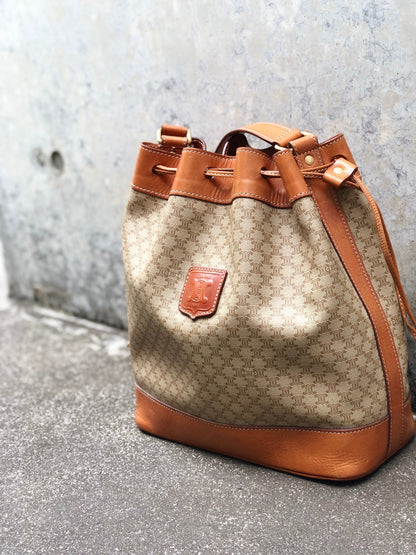 CELINE Macadam Blason Drawstring Shoulder bag Beige Vintage Old Celine zn4s43