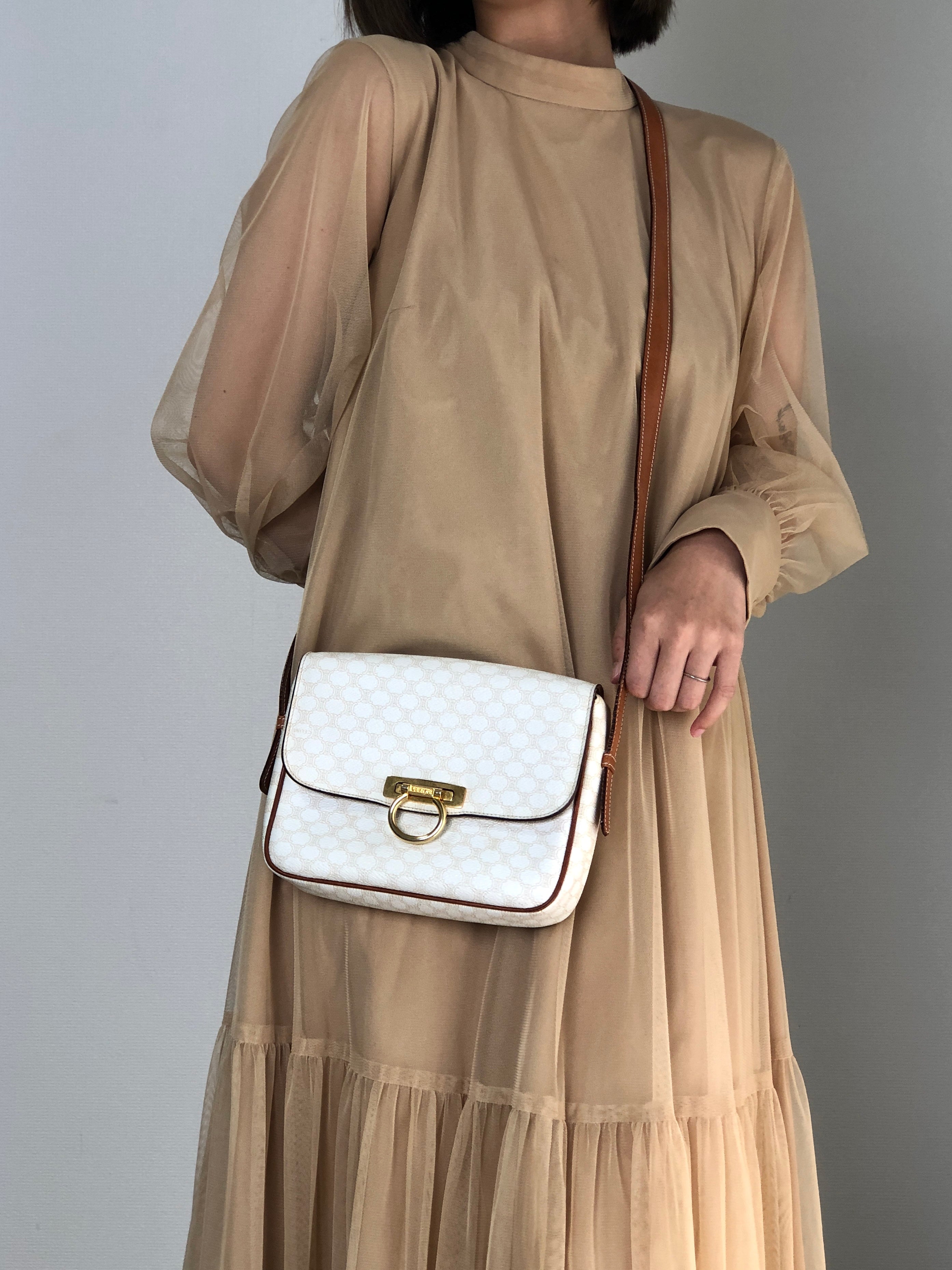 CELINE Macadam Gancini Shoulder bag White Vintage w4jb3k