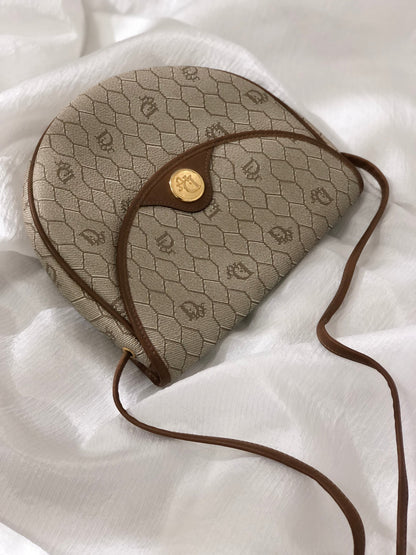 Christian Dior  Honeycomb Pattern PVC x Leather Round Shoulder Bag Beige Vintage Old jtrcy2