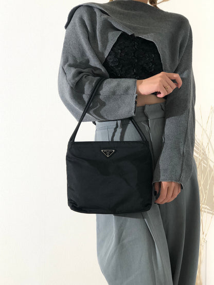 PRADA Triangle Logo Nylon Shoulder Bag Black Vintage Old 37fgmm