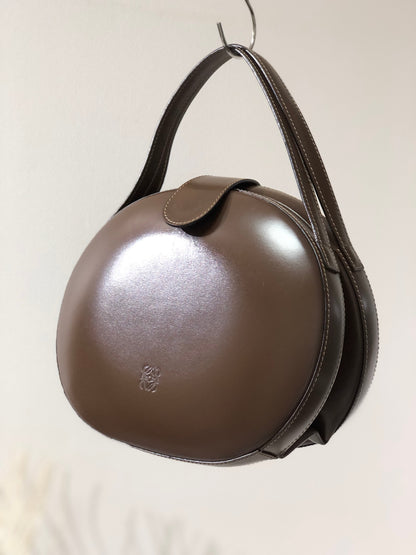LOEWE Anagram Logo Leather Round Handbag Brown Vintage v8rkcx