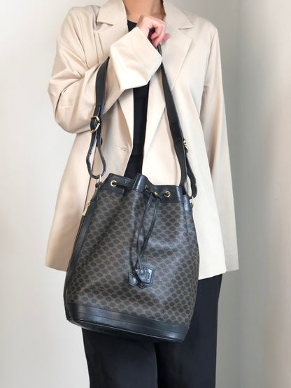 CELINE Macadam Blason Drawstring Shoulder bag Black Vintage x5e8fx