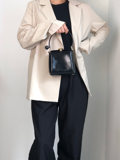 GUCCI Logo Small Handbag Black Vintage xwdrnw