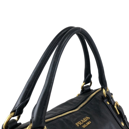 PRADA Logo Handbag Black Vintage jkn44z
