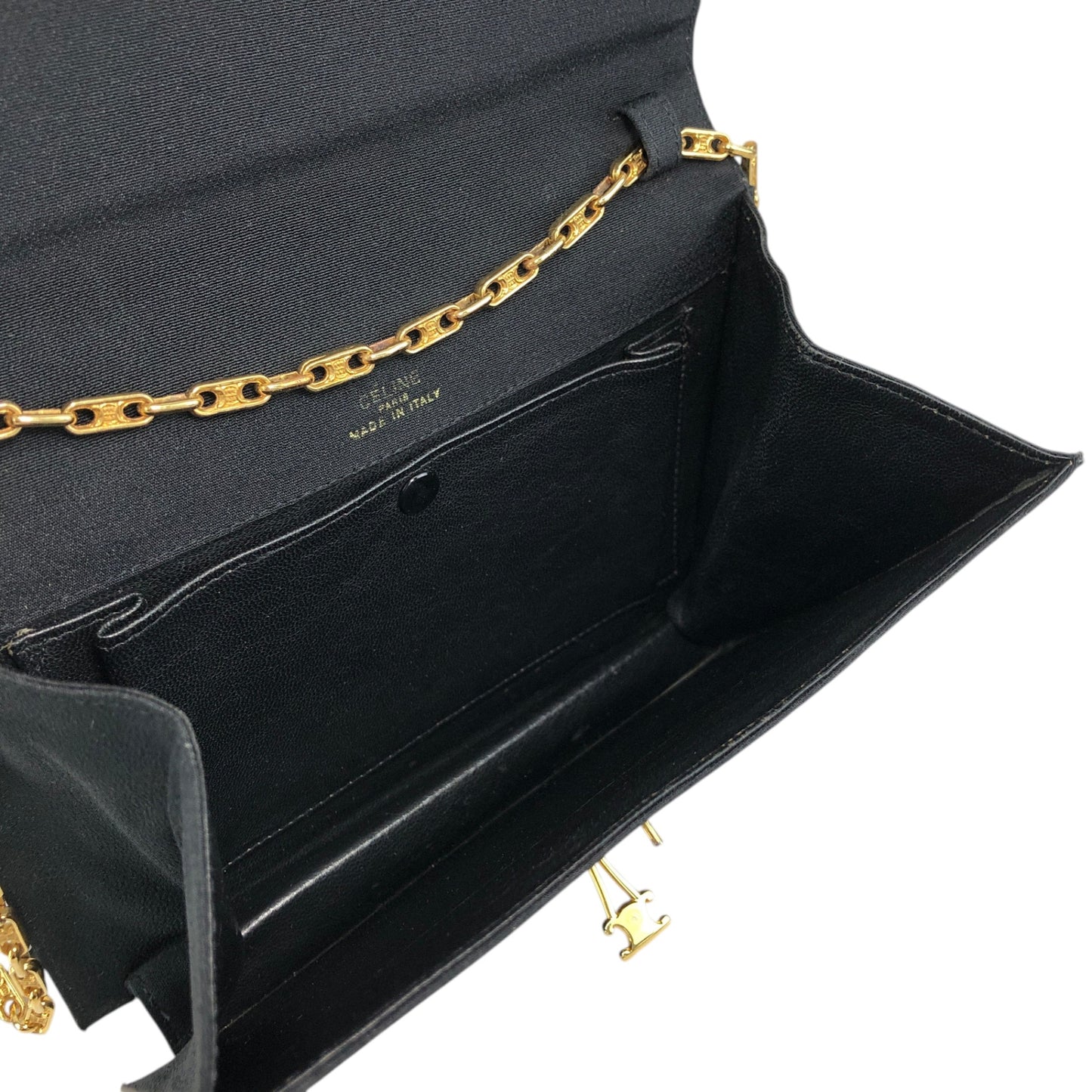 CELINE Triomphe Chain Shoulder bag Black Vintage 7i7ugg