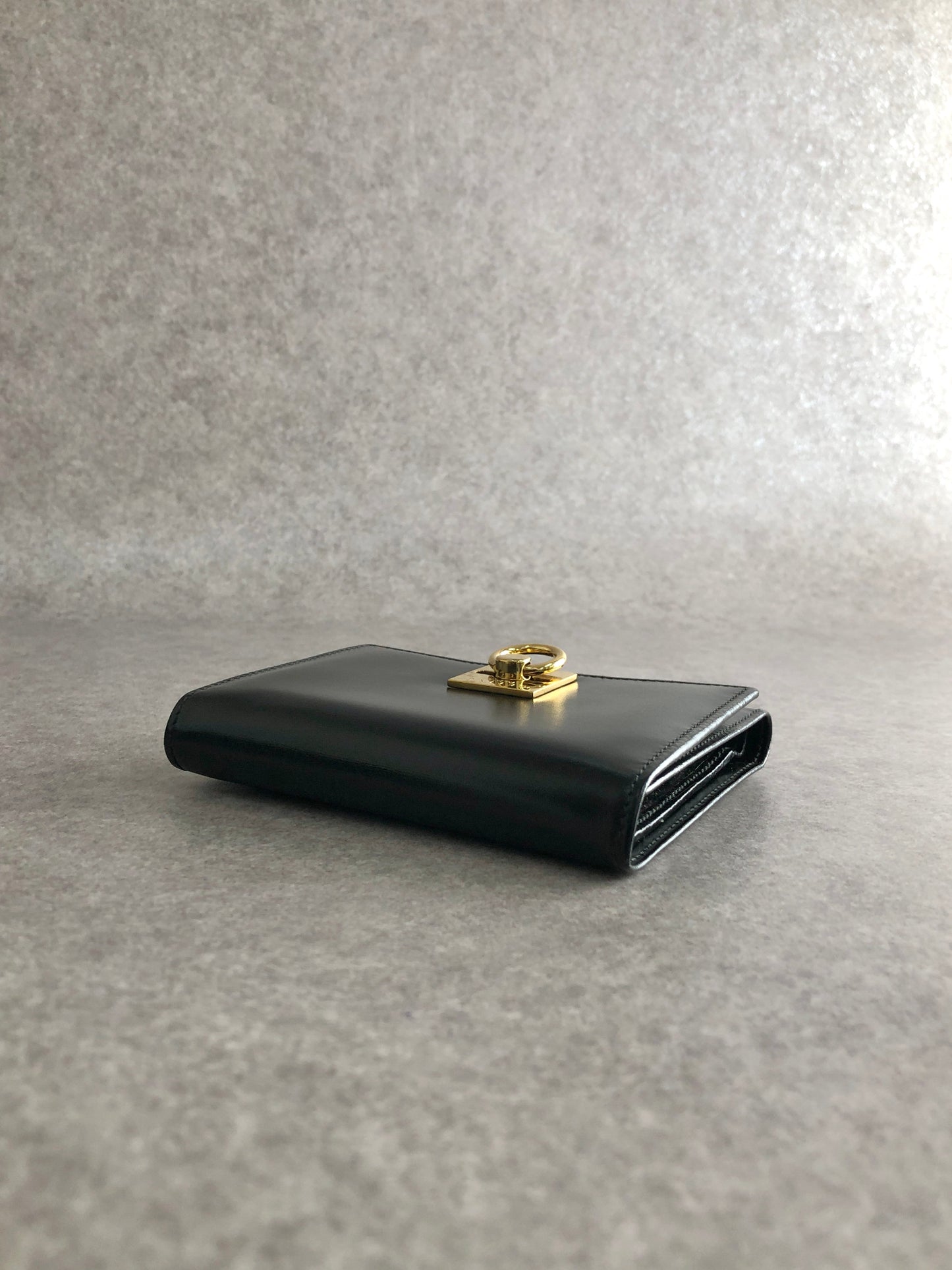 CELINE Gancini Trifold Wallet Black Vintage 6xspmn