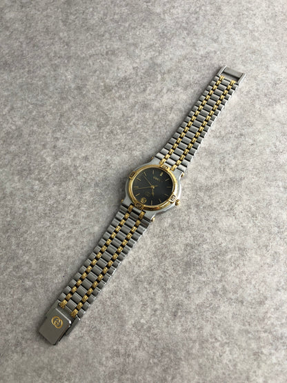 GUCCI Logo Quartz Watch Silver×Gold 9000M Vintage tr37i6