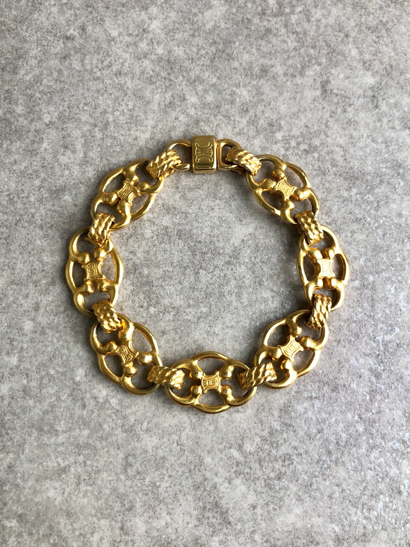 CELINE Blason Bracelet Gold Vintage zp5bm5