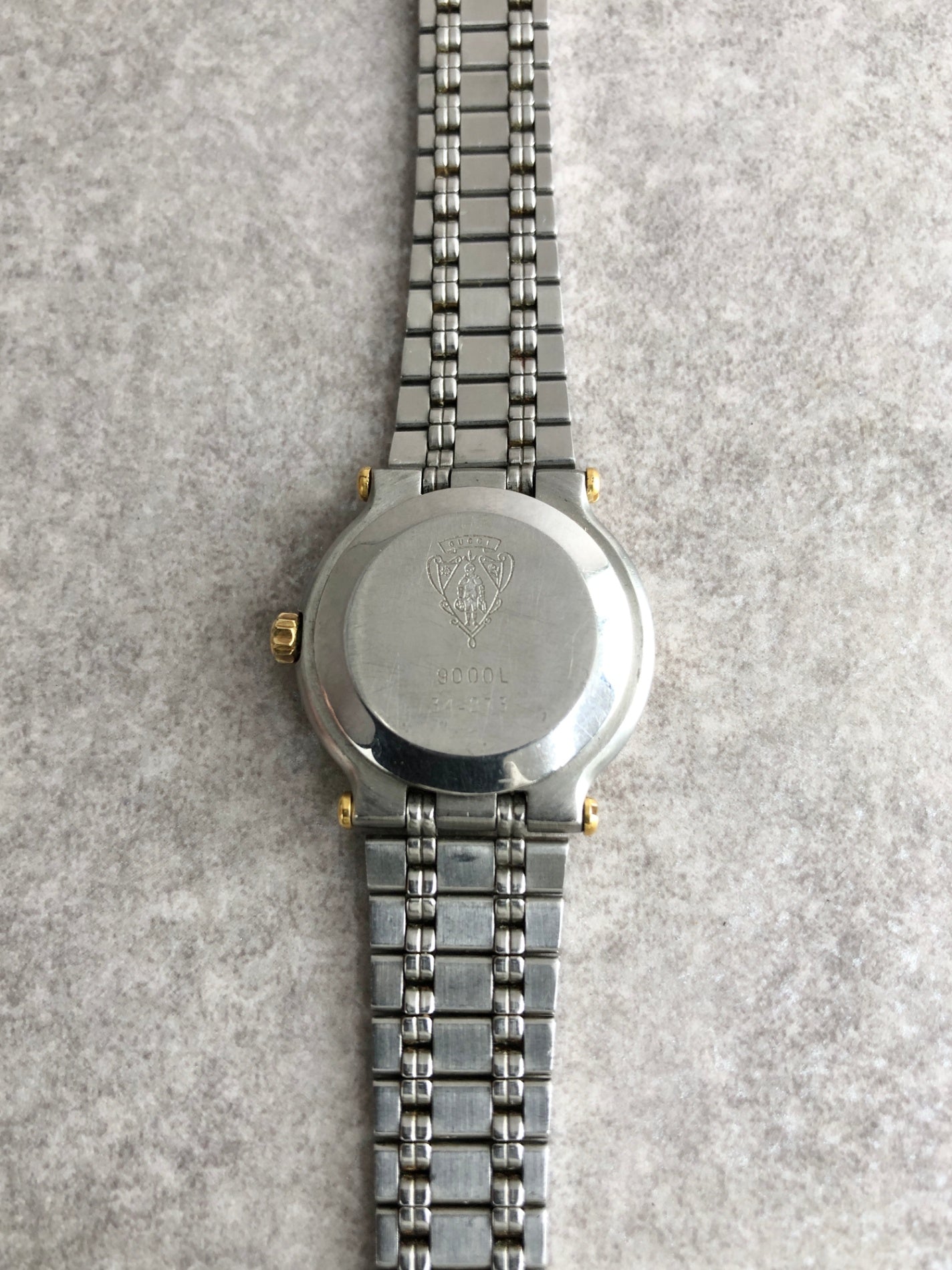 GUCCI Logo Watch Silver×Gold 9000L Vintage 4ba7ce