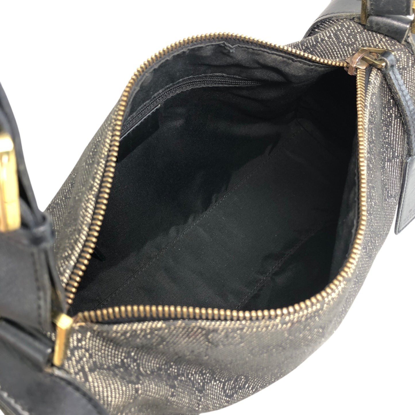 GUCCI GG Canvas Shoulder bag Black Vintage d88h44