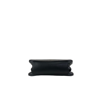 BURBERRY Logo Metal Clasp Shoulder bag Black Vintage hdymvu