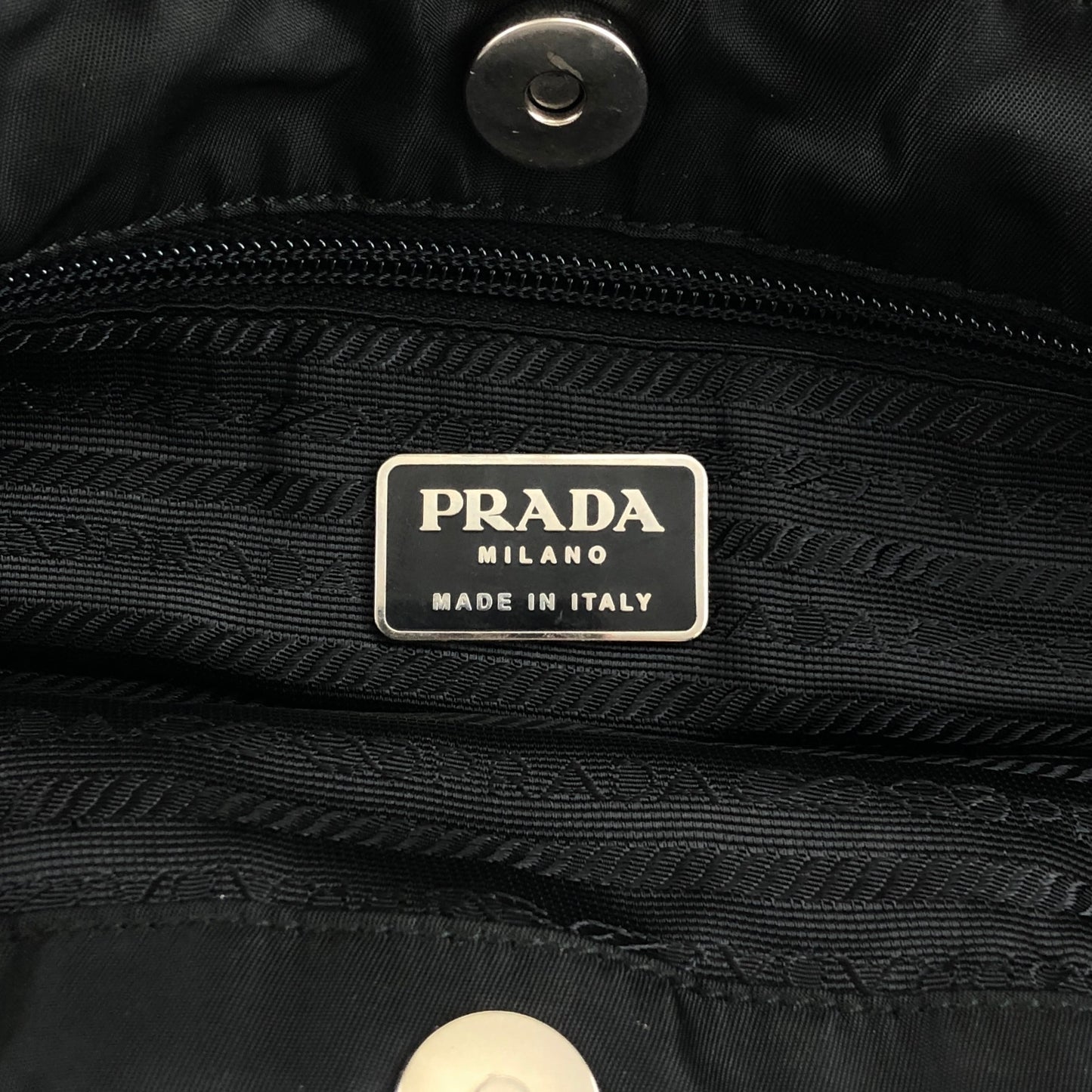 PRADA Triangle Logo Totebag Black Vintage jjxkrt