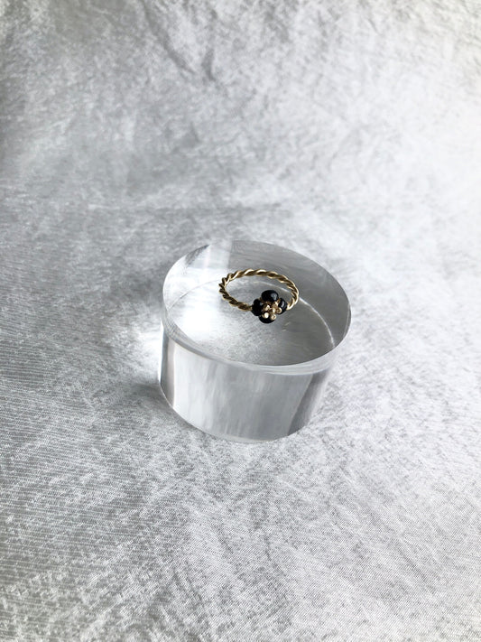 CHANEL camellia Motif Ring Black Vintage m8vxih