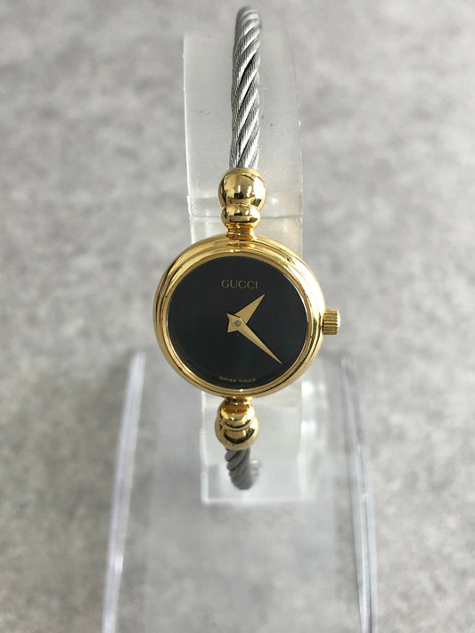 GUCCI Logo Bangle Watch Gold×Silver 2700.2.L Vintage yekiep