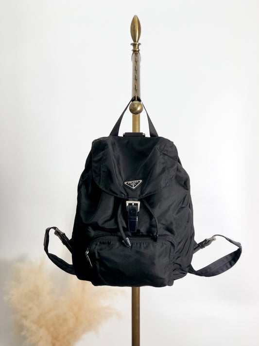 PRADA Tessuto Triangle Logo Front Buckle Backpack Black Vintage 554w4r