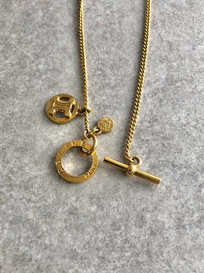 CELINE Blason Toggle Clasp Necklace Gold Vintage f45y4w