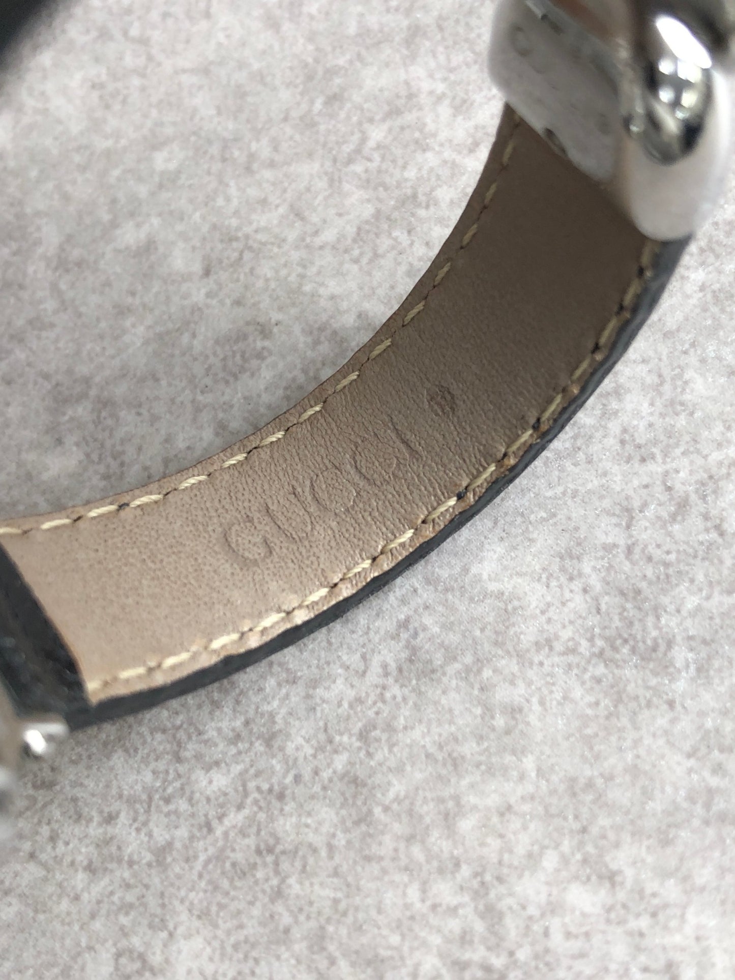 GUCCI Turn face Watch Silver×Black 6600L Vintage du6kys