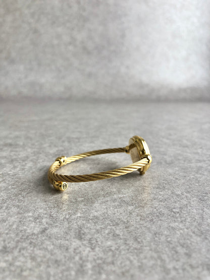 GUCCI Logo Bangle Quartz Watch Gold 2700.2.L Vintage 6sahkm