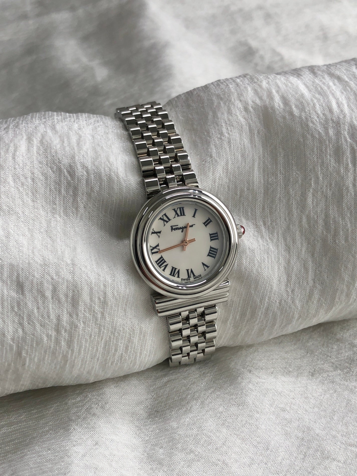 Salvatore Ferragamo Logo Quartz Watch Silver SFMV00322 Vintage
